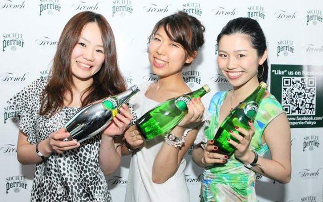 Fashion, Food Cultures Can Change on the RIGHT timing. Thoughts from Perrier campaign　ファッションも食べものも、文化の違いはあれど、変わる時は一気に変わる！ ペリエキャンペーンにて