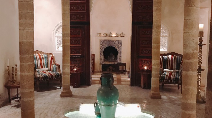 美しいモロッコ・エッサウィラのホテル。Stay in Riad, Essaouira, Morocco