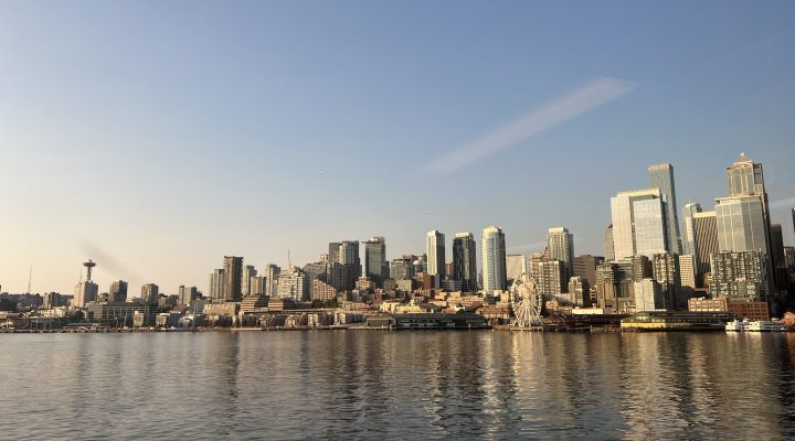 シアトルから気持ち良いベインブリッジ島フェリー！Bainbridge Island Ferry Vlog+Tips