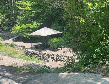 Tokyo Hidden Gem:BBQ, Sauna, and total forest escape at “Nature Village” 東京の森に泊まれる「自然人村」デイキャンプ BBQしてきたよ!サウナあり