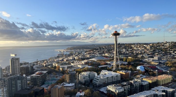Summering in Seattle — and It’s Just as Magical as Ever 夏が最高なシアトルに2ヶ月間います！去年からの変化いろいろ！トランプの影響も。